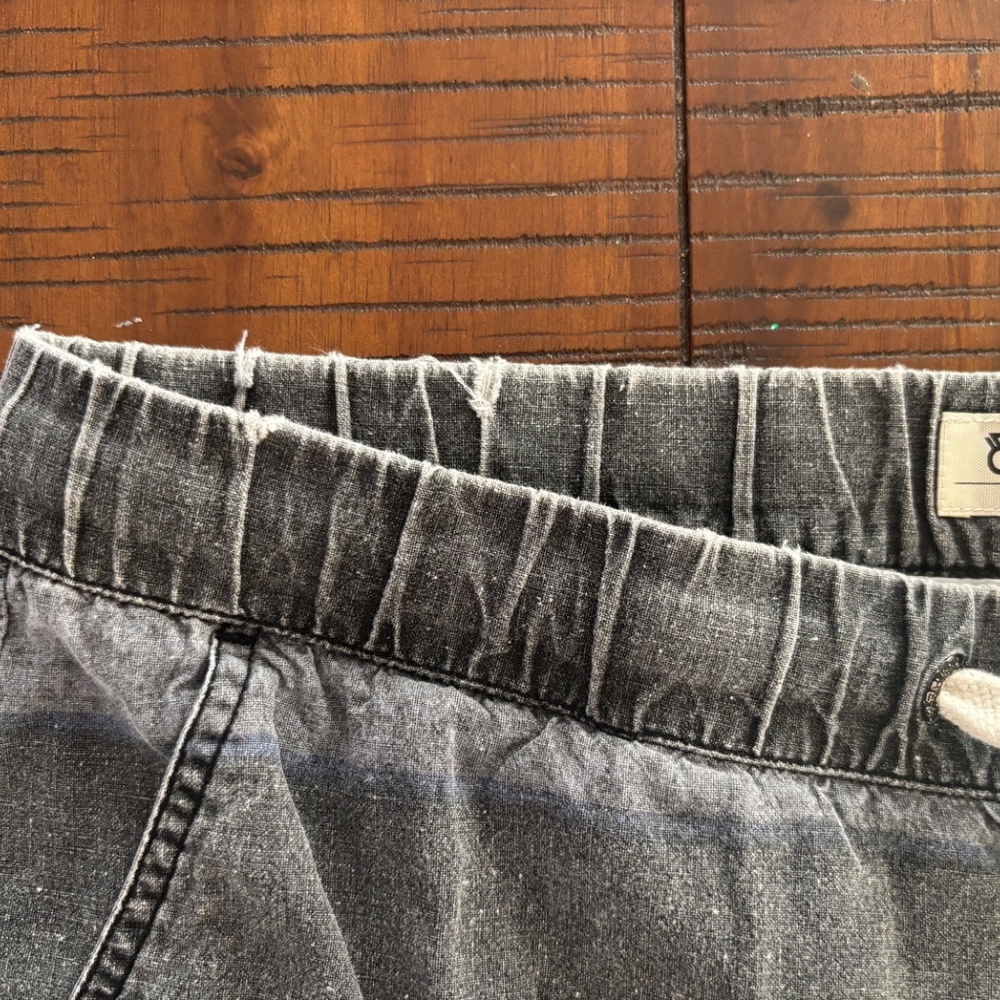 Men's Pattern Shorts - Picture 4 of 6